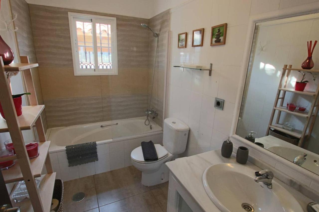 TESS Villa Fleury Alhaurín de la Torre Extérieur photo