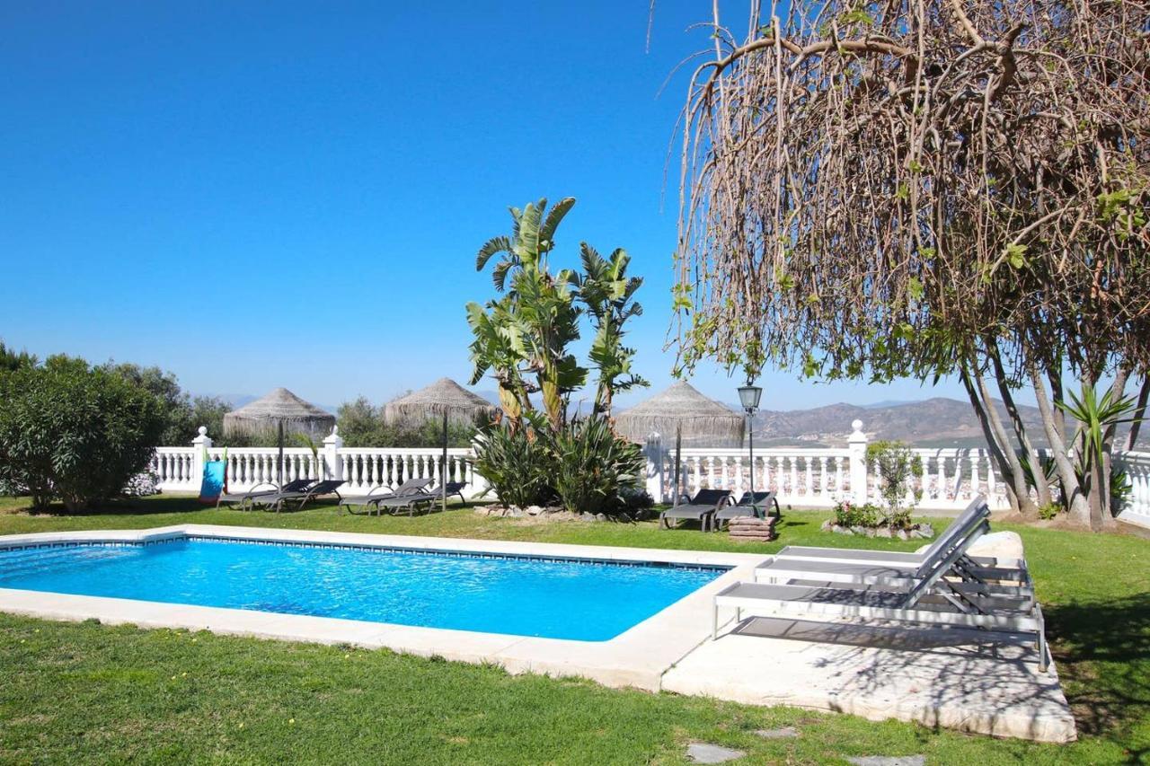 TESS Villa Fleury Alhaurín de la Torre Extérieur photo